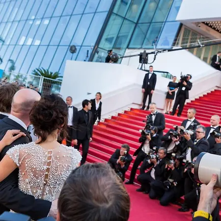 Cg Armenonville White アパート