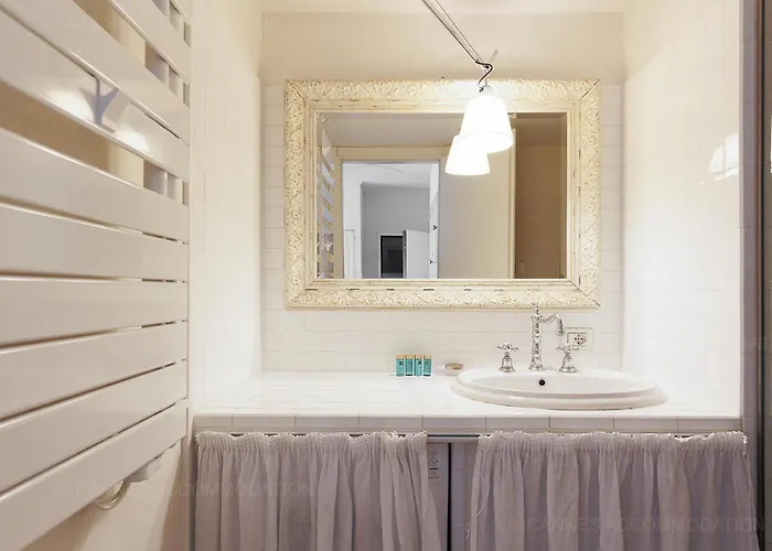 Cg Armenonville White *