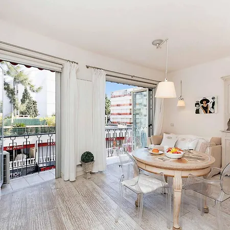 Cg Armenonville White * Cannes
